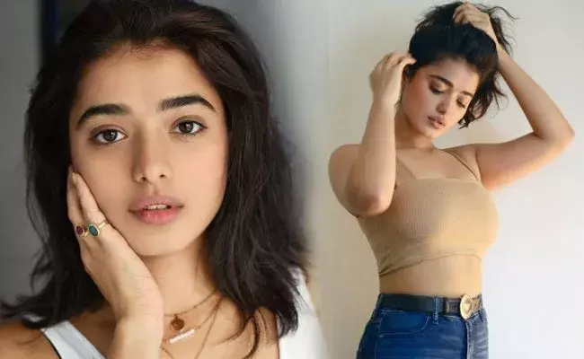 Ketika Sharma: కేతిక.. కుర్రకారు మతులు పోగొట్టే స్పైసీ లుక్స్.. రొమాంటిక్ ఫోజెస్ Ketika Sharma: కేతిక.. కుర్రకారు మతులు పోగొట్టే స్పైసీ లుక్స్.. రొమాంటిక్ ఫోజెస్