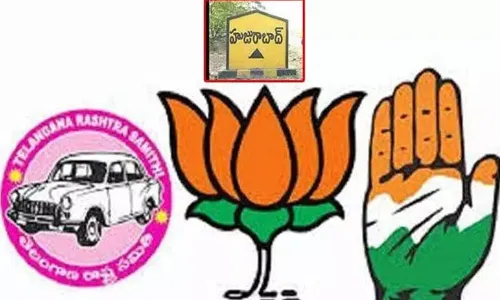 Huzurabad byelection: గెలుపే ధ్యేయంగా హుజూరాబాద్లో ప్రధాన పార్టీల ప్రచారం.. Huzurabad byelection: గెలుపే ధ్యేయంగా హుజూరాబాద్లో ప్రధాన పార్టీల ప్రచారం..