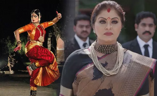 Sudha Chandran: మోదీజీ.. ప్రతిసారి నా కృత్రిమ కాలును తొలగించమంటున్నారు Sudha Chandran: మోదీజీ.. ప్రతిసారి నా కృత్రిమ కాలును తొలగించమంటున్నారు