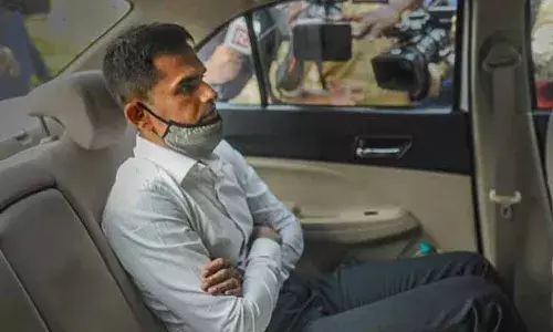 Mumbai Drugs : ముంబై డ్రగ్స్ కేసులో ముడుపుల వ్యవహారం Mumbai Drugs : ముంబై డ్రగ్స్ కేసులో ముడుపుల వ్యవహారం