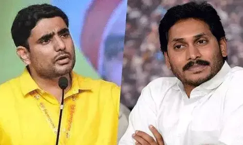 Nara Lokesh: అమ్మ ఒడి ఇవ్వడానికి కొడుకు బడిని బలిపీఠంపై ఎక్కిస్తారా: ఏపీ సీఎంకు లోకేష్ లేఖ Nara Lokesh: అమ్మ ఒడి ఇవ్వడానికి కొడుకు బడిని బలిపీఠంపై ఎక్కిస్తారా: ఏపీ సీఎంకు లోకేష్ లేఖ