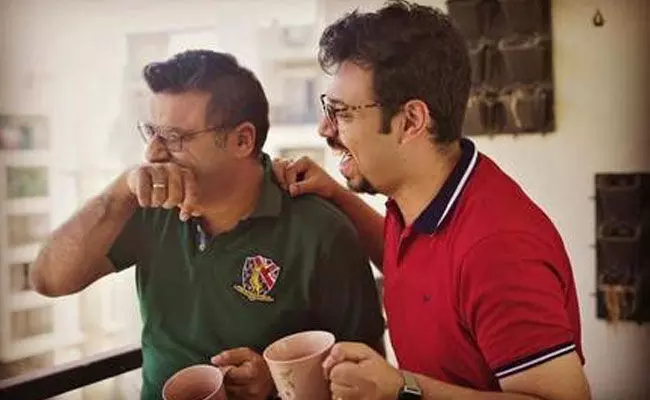 Gay marriage in Telangana: ప్రేమలో పడ్డారు.. పెళ్లి చేసుకుంటున్నారు.. తెలంగాణలో ఇలా జరగడం ఇదే మొదటిసారి.. Gay marriage in Telangana: ప్రేమలో పడ్డారు.. పెళ్లి చేసుకుంటున్నారు.. తెలంగాణలో ఇలా జరగడం ఇదే మొదటిసారి..
