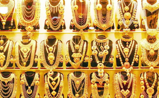 Gold and Silver Rates Today: బంగారం, వెండి ధరలు నిలకడగా..