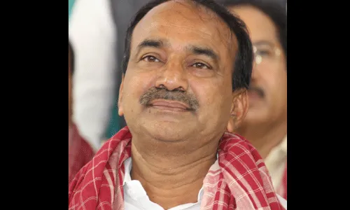Huzurabad: హుజూరాబాద్ ఉప ఎన్నికల్లో భారీ ఆధిక్యం దిశగా ఈటల.. Huzurabad: హుజూరాబాద్ ఉప ఎన్నికల్లో భారీ ఆధిక్యం దిశగా ఈటల..