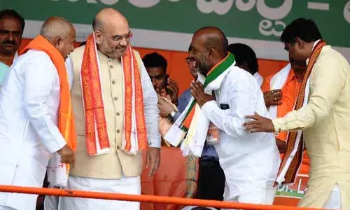 Amit shah : బండి సంజయ్కు అమిత్ షా ఫోన్..! Amit shah : బండి సంజయ్కు అమిత్ షా ఫోన్..!
