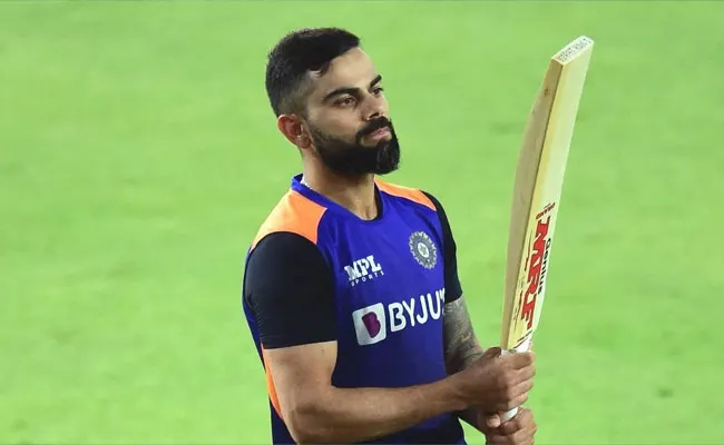 Virat Kohli Captaincy: రిస్క్లో విరాట్ కెప్టెన్సీ.. తన ప్లేస్లో ఆ ఆటగాడు కెప్టెన్గా.. Virat Kohli Captaincy: రిస్క్లో విరాట్ కెప్టెన్సీ.. తన ప్లేస్లో ఆ ఆటగాడు కెప్టెన్గా..