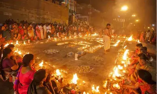 Karthika Masam 2021 : ఇవాళ్టి నుంచి మొదలైన కార్తీకమాసం.. శివాలయాల్లో ప్రత్యేక పూజలు చేస్తోన్న భక్తులు..!