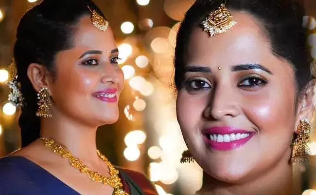 Anasuya Bharadwaj  : అనసూయ.. అచ్చం బాపు బొమ్మే..!