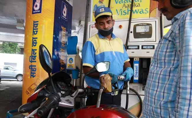 Petrol and Diesel Price : ఏయే రాష్ట్రాలు ఎంత తగ్గించాయంటే?