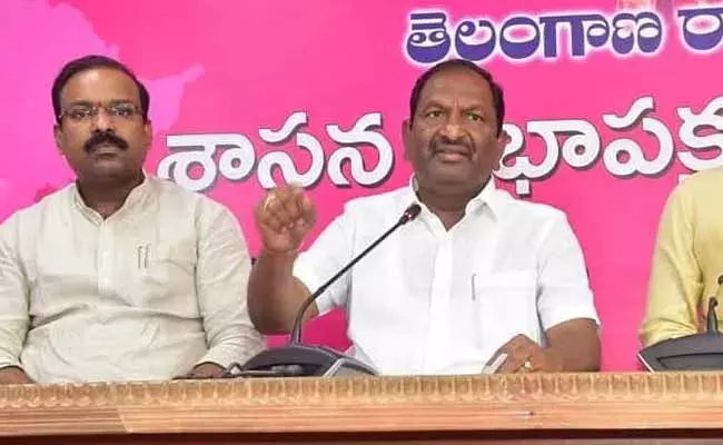 దమ్ముంటే బీజేపీ పాలిత రాష్ట్రాల్లో దళితబంధు అమలు చేయాలి : మంత్రి కొప్పుల దమ్ముంటే బీజేపీ పాలిత రాష్ట్రాల్లో దళితబంధు అమలు చేయాలి : మంత్రి కొప్పుల