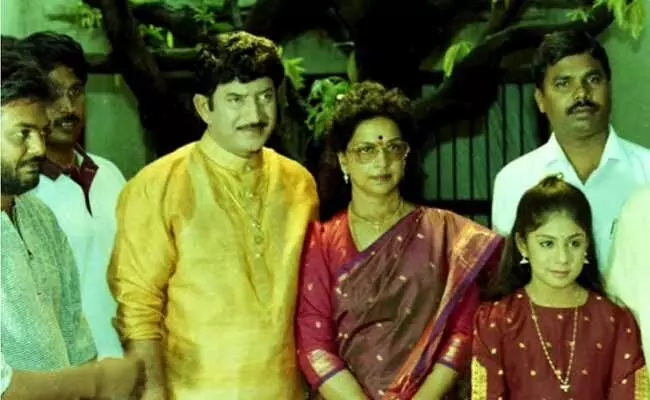 Krishna - Puri jagannadh : పూరీ మొదటి సినిమా ఇలా ఆగిపోయింది..! Krishna - Puri jagannadh : పూరీ మొదటి సినిమా ఇలా ఆగిపోయింది..!