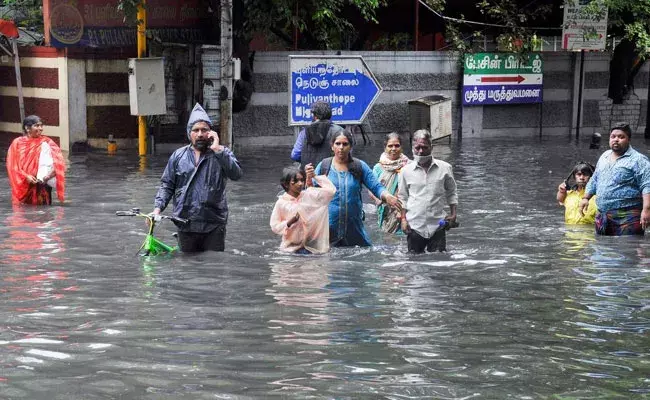 Tamil Nadu Rains (tv5news.in) Tamil Nadu Rains (tv5news.in)