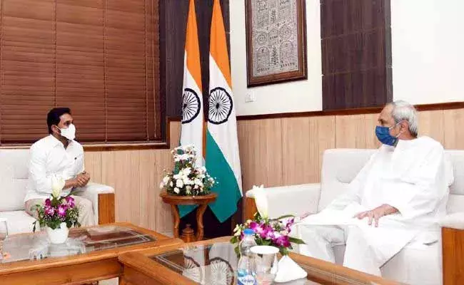 CM Jagan :  ఒడిశా ముఖ్యమంత్రితో ముగిసిన సీఎం జగన్‌ సమావేశం ..!