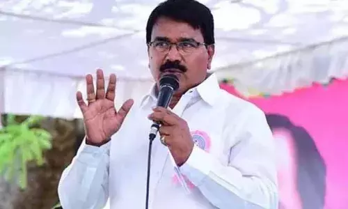 కేంద్రం తెలంగాణ వడ్లను కొంటుందా.. లేదా? : మంత్రి నిరంజన్ రెడ్డి