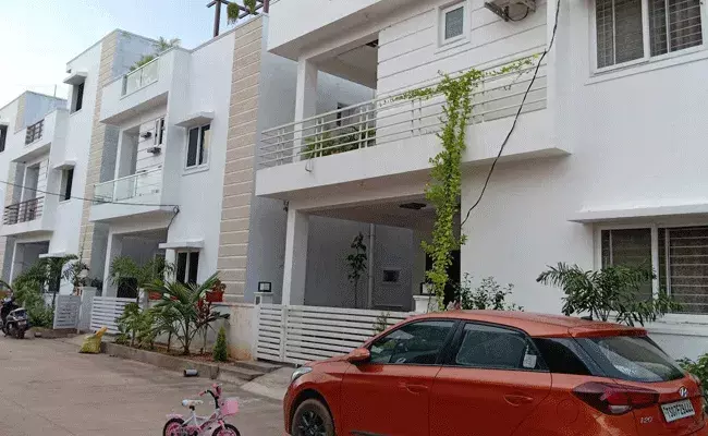 Real Estate: ఆన్లైన్లో ఇళ్ల కొనుగోలు.. పుంజుకున్న రియల్ రంగం Real Estate: ఆన్లైన్లో ఇళ్ల కొనుగోలు.. పుంజుకున్న రియల్ రంగం