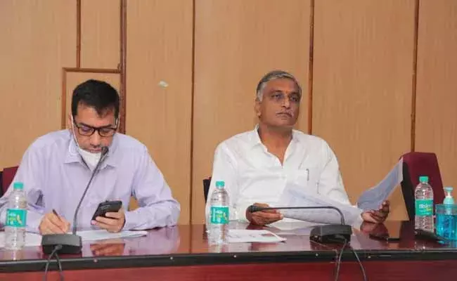 Harish Rao : వైద్యారోగ్యశాఖ అధికారులతో మంత్రి హరీష్రావు సమీక్ష..! Harish Rao : వైద్యారోగ్యశాఖ అధికారులతో మంత్రి హరీష్రావు సమీక్ష..!