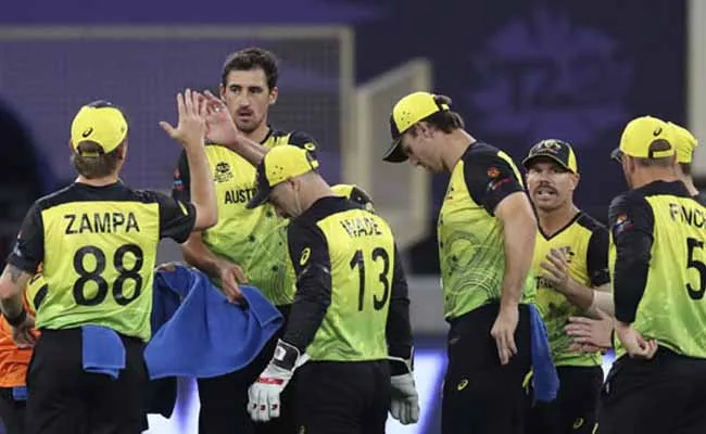 T20 World Cup Final : టాస్ గెలిచిన ఆస్ట్రేలియా..  ప్రత్యర్థికి బ్యాటింగ్..! T20 World Cup Final : టాస్ గెలిచిన ఆస్ట్రేలియా..  ప్రత్యర్థికి బ్యాటింగ్..!