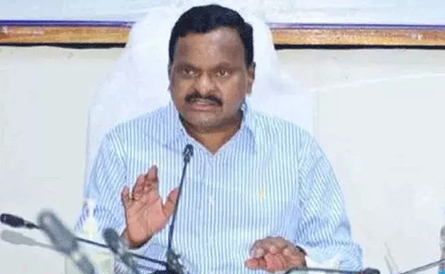 siddipeta distritc collector: సిద్ధిపేట కలెక్టర్ రాజీనామా..