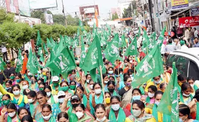 15వ రోజు కొనసాగుతున్న అమరావతి రైతుల మహాపాదయాత్ర .. 15వ రోజు కొనసాగుతున్న అమరావతి రైతుల మహాపాదయాత్ర ..