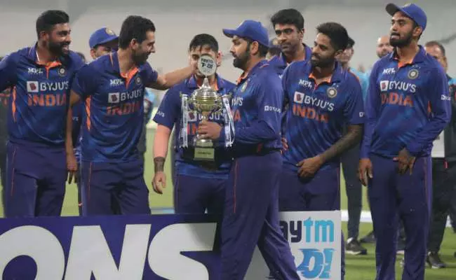 Rohit Sharma (tv5news.in) Rohit Sharma (tv5news.in)