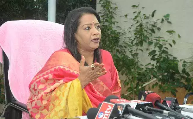 GHMC Mayor : తెలంగాణ బీజేపీ నేతలపై GHMC మేయర్ ఫైర్