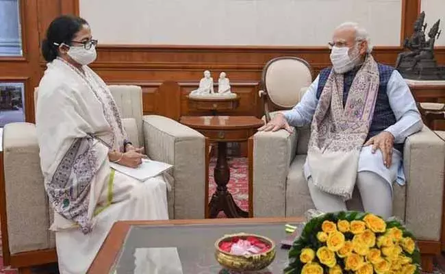 Mamata Banerjee : ప్రధాని మోదీతో సీఎం మమతా బెనర్జీ సమావేశం..!