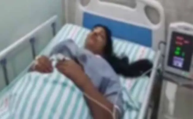 అనంతపురం జిల్లాలో తెలుగు మహిళా అధ్యక్షురాలు ప్రియాంక ఆత్మహత్యాయత్నం అనంతపురం జిల్లాలో తెలుగు మహిళా అధ్యక్షురాలు ప్రియాంక ఆత్మహత్యాయత్నం