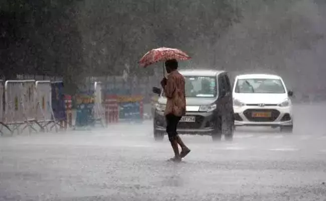 Ap Rain Alert : ఏపీకి మరోసారి వాన గండం .. రాయలసీమ, దక్షిణ కోస్తాకు భారీ వర్ష సూచన Ap Rain Alert : ఏపీకి మరోసారి వాన గండం .. రాయలసీమ, దక్షిణ కోస్తాకు భారీ వర్ష సూచన