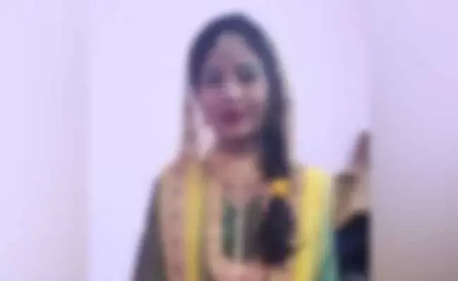 Hyderabad Crime : పాతబస్తీలో నవవధువు అనుమానాస్పద మృతి.. పరారీలో భర్త Hyderabad Crime : పాతబస్తీలో నవవధువు అనుమానాస్పద మృతి.. పరారీలో భర్త