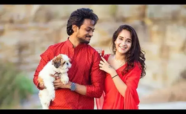 Bigg Boss 5 Telugu: షన్నూనే నెంబర్ 1 అంటున్న దీప్తి.. బిగ్ బాస్ స్టేజ్పై.. Bigg Boss 5 Telugu: షన్నూనే నెంబర్ 1 అంటున్న దీప్తి.. బిగ్ బాస్ స్టేజ్పై..