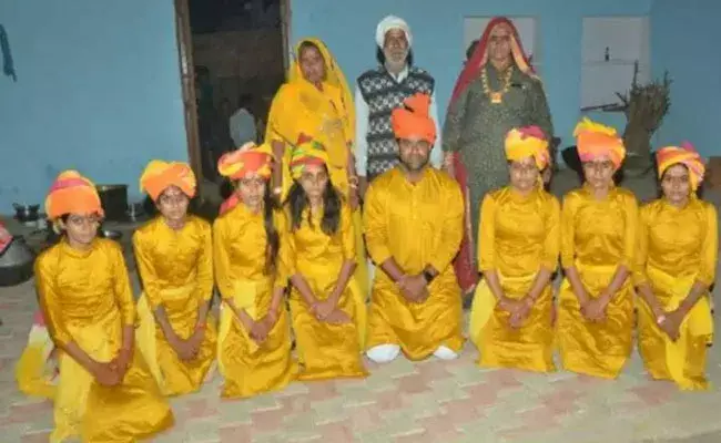 Rajasthan: ఆరుగురు అక్కాచెల్లెల్లు.. అందరికీ ఒకే మండపంలో.. Rajasthan: ఆరుగురు అక్కాచెల్లెల్లు.. అందరికీ ఒకే మండపంలో..