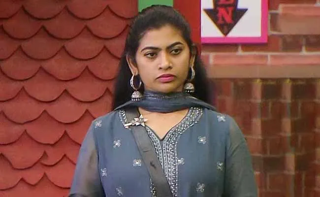 Bigg Boss 5 Telugu : ఈ వారం ఆర్జే  కాజల్ అవుట్ ?