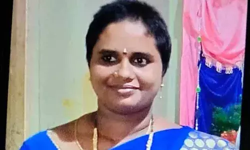 Vijayawada : ప్రాణం తీసిన వివాహేతర సంబంధం..! Vijayawada : ప్రాణం తీసిన వివాహేతర సంబంధం..!