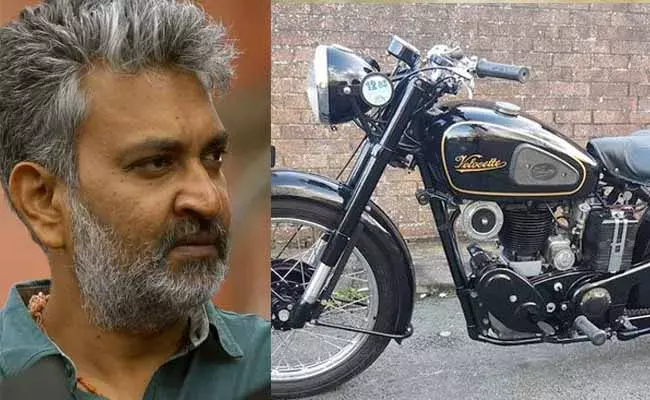 RRRలో ఎన్టీఆర్ వాడిన బైక్ ... దీనికోసం రాజమౌళి ఎంత ఖర్చు చేశాడంటే? RRRలో ఎన్టీఆర్ వాడిన బైక్ ... దీనికోసం రాజమౌళి ఎంత ఖర్చు చేశాడంటే?