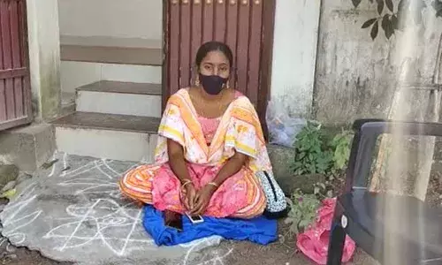 ప్రియుడితో పెళ్లికోసం యువతి మౌనపోరాటం.. ప్రేమించలేదంటూ మొండికేసిన ప్రియుడు ప్రియుడితో పెళ్లికోసం యువతి మౌనపోరాటం.. ప్రేమించలేదంటూ మొండికేసిన ప్రియుడు
