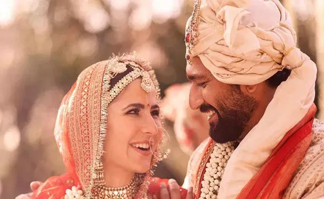 VicKat: పెళ్లి తర్వాతే మొదటిసారి.. విక్కీ, కత్రినాపై వైరల్ అవుతున్న రూమర్.. VicKat: పెళ్లి తర్వాతే మొదటిసారి.. విక్కీ, కత్రినాపై వైరల్ అవుతున్న రూమర్..