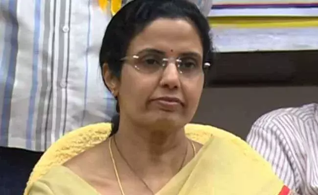 Nara Bhuvaneshwari : ఆడపిల్లలంటే ఆట వస్తువులు కాదు.. వైసీపీ నేతలకు నారా భువనేశ్వరి స్ట్రాంగ్ కౌంటర్ Nara Bhuvaneshwari : ఆడపిల్లలంటే ఆట వస్తువులు కాదు.. వైసీపీ నేతలకు నారా భువనేశ్వరి స్ట్రాంగ్ కౌంటర్