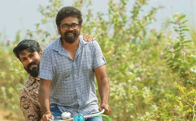 Sukumar : రామ్ చరణ్ తో వన్స్మోర్.. సుకుమార్ క్లారిటీ..! Sukumar : రామ్ చరణ్ తో వన్స్మోర్.. సుకుమార్ క్లారిటీ..!