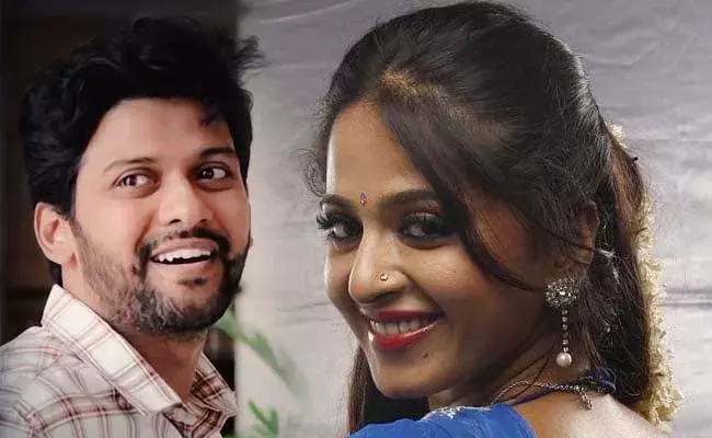 Naveen Polishetty :  యూవీ బ్యానర్లో నవీన్ పోలిశెట్టి.. అనుష్క సరసన..! Naveen Polishetty :  యూవీ బ్యానర్లో నవీన్ పోలిశెట్టి.. అనుష్క సరసన..!