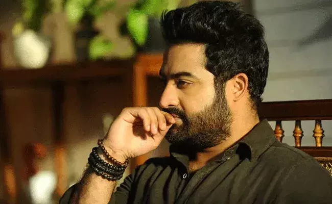 Jr. NTR: 35 ఏళ్లుగా మా రెండు కుటుంబాల మధ్య వార్.. అయినా..