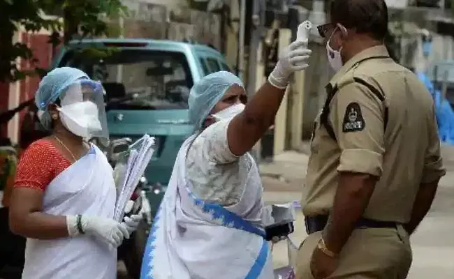 Precaution Dose: వారు మాత్రమే ప్రికాషన్ డోసు తీసుకోవడానికి అర్హులు.. బుకింగ్ ఎలాగంటే..? Precaution Dose: వారు మాత్రమే ప్రికాషన్ డోసు తీసుకోవడానికి అర్హులు.. బుకింగ్ ఎలాగంటే..?