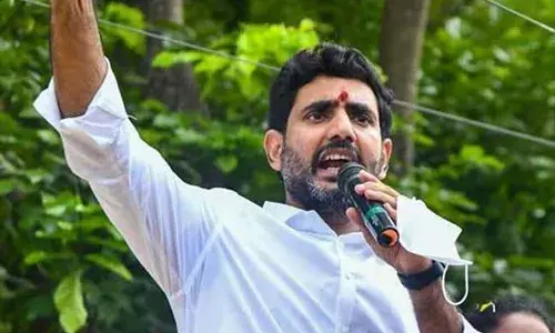 Nara Lokesh : వైసీపీ నేతలు ఎన్టీఆర్‌ విగ్రహాల ధ్వంసానికి పాల్పడడం దుర్మార్గం : నారా లోకేష్