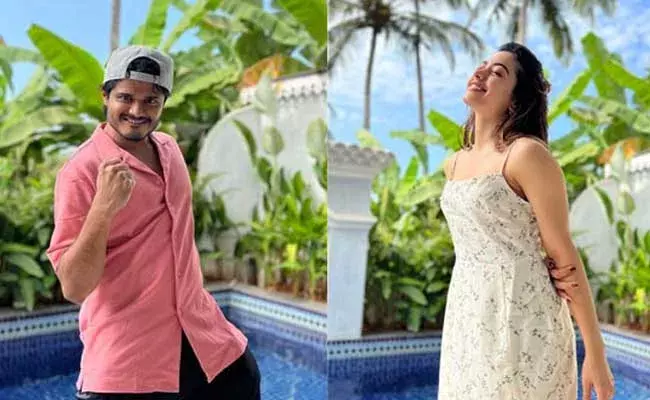 Rashmika-Vijay Devarakonda : సంథింగ్.. సంథింగ్.. వైరల్‌‌గా మారిన ఫోటోలు..!