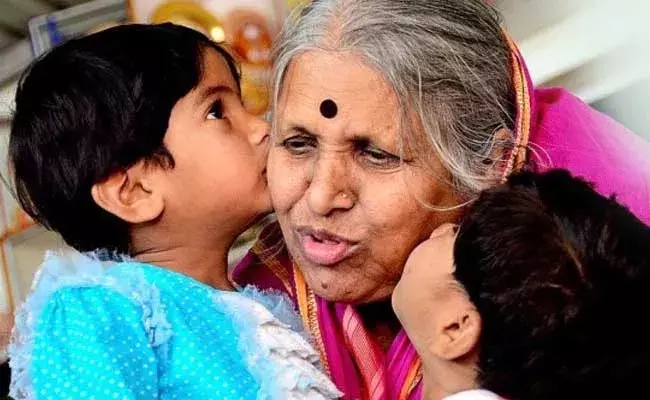 Sindhutai sapkal: అనాథ పిల్లల అమ్మ సింధుతాయ్ సప్కాల్ ఇక లేరు Sindhutai sapkal: అనాథ పిల్లల అమ్మ సింధుతాయ్ సప్కాల్ ఇక లేరు