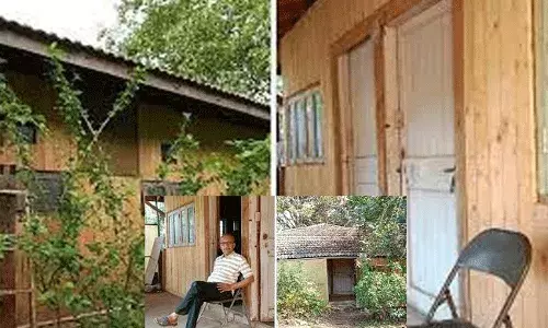 Eco Friendly Home: రూ.2 లక్షలతో ఇల్లు కట్టిన రిటైర్డ్ ఇంజనీర్.. మూడు నెలల్లోనే నిర్మాణం Eco Friendly Home: రూ.2 లక్షలతో ఇల్లు కట్టిన రిటైర్డ్ ఇంజనీర్.. మూడు నెలల్లోనే నిర్మాణం