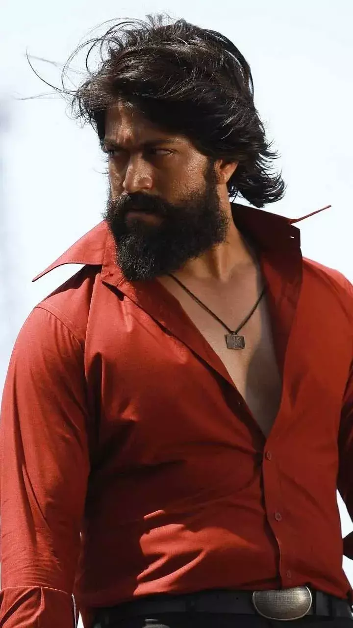 Happy Birthday Yash : హ్యాపీ బర్త్ డే రాకీ భాయ్‌...!