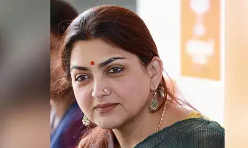 Khushbu Sundar : కరోనా వచ్చింది..నన్ను ఎంటర్టైన్ చేయండి : ఖుష్బూ Khushbu Sundar : కరోనా వచ్చింది..నన్ను ఎంటర్టైన్ చేయండి : ఖుష్బూ