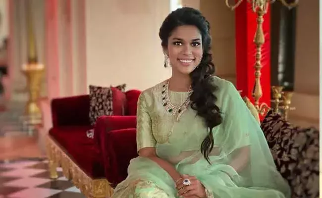 sreeja konidela : పొడుగ్గా ఉన్నంత మాత్రాన తెలివైన వాళ్లమని అనిపించుకోలేరు : శ్రీజ ఎమోషనల్ పోస్ట్..! sreeja konidela : పొడుగ్గా ఉన్నంత మాత్రాన తెలివైన వాళ్లమని అనిపించుకోలేరు : శ్రీజ ఎమోషనల్ పోస్ట్..!
