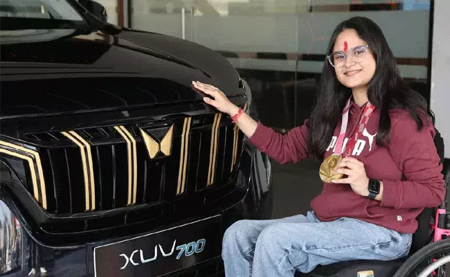 Anand Mahindra: శెభాష్ మహీంద్రా జీ.. మాటనిలబెట్టుకున్నారుగా.. Anand Mahindra: శెభాష్ మహీంద్రా జీ.. మాటనిలబెట్టుకున్నారుగా..