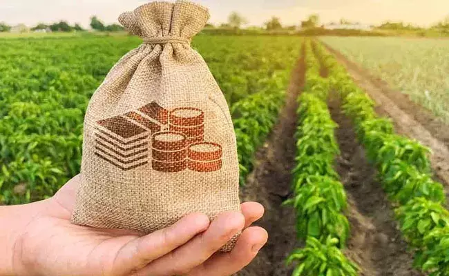 Telangana: తెలంగాణలో భూముల మార్కెట్‌ విలువ ఆకాశంలోకి..